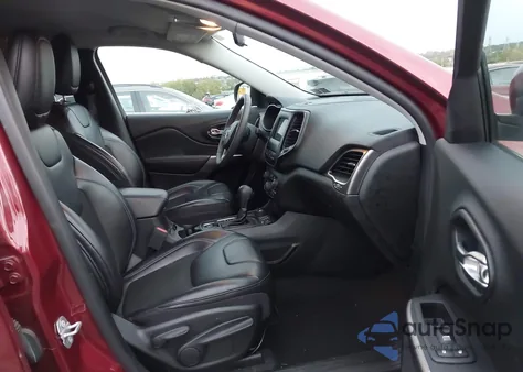 2020 Jeep Cherokee Latitude Plus 4X4 z USA, uszkodzony, nr VIN 1C4PJMLBXLD623560